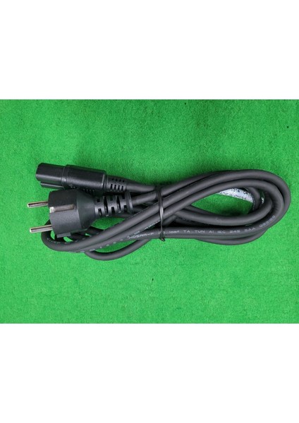 Jumper 72-0771-01 2.4m 18 Awg Volex Power Kablosu
