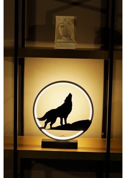 Bozkurt Metal LED Masa Lambası Yalnız Kurt Temalı Dekoratif Gece Lambası | LED Özgürlük Simgesi fırsatları