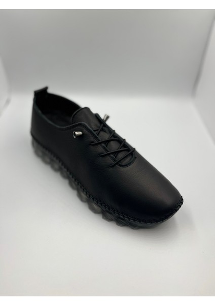 Kundura Jel Taban Deri Günlük Bayan Ayakkabı