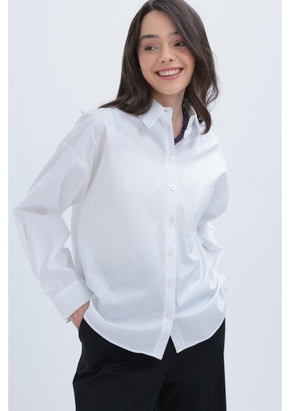 Cepli Poplin Kadın Gömlek X51309A0