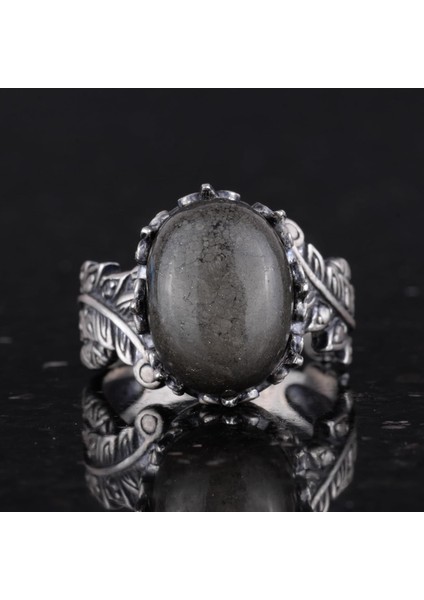 Gerçek Doğal Pirit Taşı ile Vintage Bohem Tasarımlı Gümüş Kadın Yüzüğü fırsatları