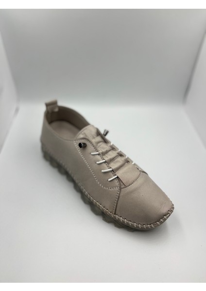 Kundura Jel Taban Deri Günlük Bayan Ayakkabı