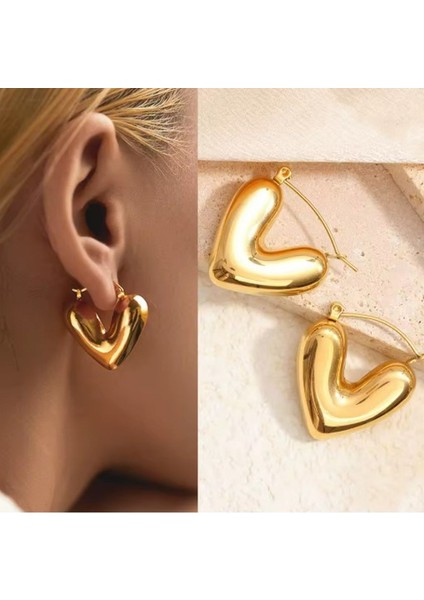 Gold Renk Büyük Kalp Modeli Çelik Küpe