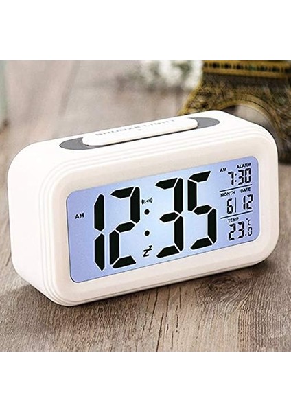 Dekoratif Dijital Alarmlı Saat, 12/24 Dönüştürme Gece Görüşlü Yatak Başucu Saati Masa Saati LED Ekran Pilli Çalar Saat 13 x 4.5x 7.5 cm (Beyaz)