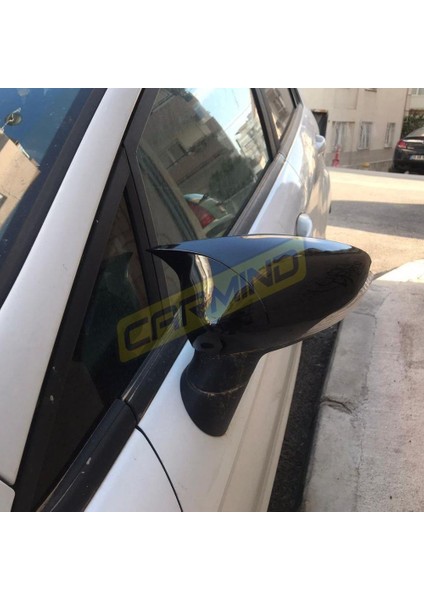 Ford Fiesta Batman Yarasa Ayna Kapağı Piano Black 2008-2017 fırsatları