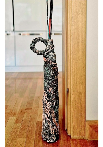 El Emeği Modern Vazo 58 x 17 cm