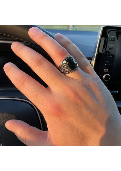 Gümüş Yeşil Zirkon Taşlı Zülfikar Tasarım Erkek Yüzük modelleri