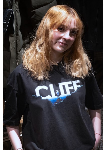 Cliff Logo No.2 Tişört - Rahat Kesim, %100 Pamuk fiyatları