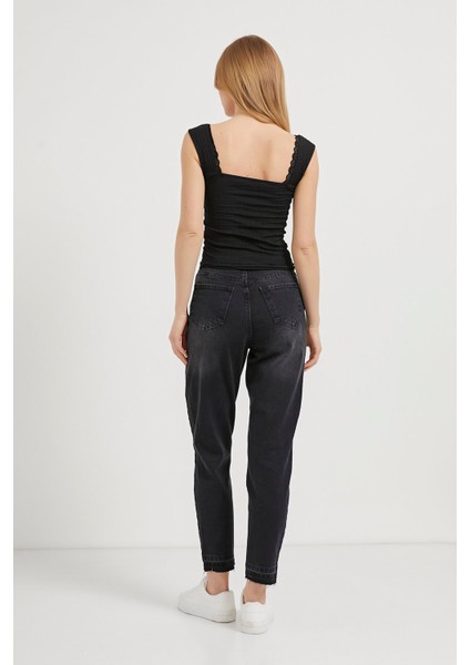 Armalıfe 1420 Önü Bağcıklı Pencere Detaylı Esnek Kadın Bluz fırsatları