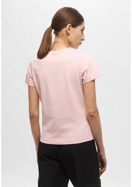 Kadın Pembe Önü Logolu T-Shirt