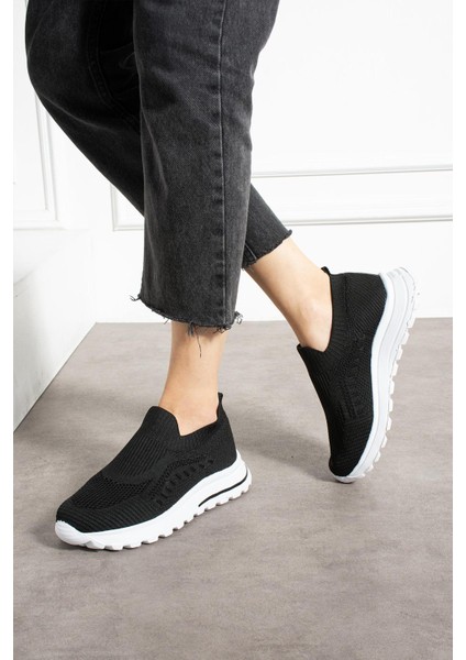 Siyah Triko (Beyaz Taban) Günlük Kadın Sneaker fırsatları