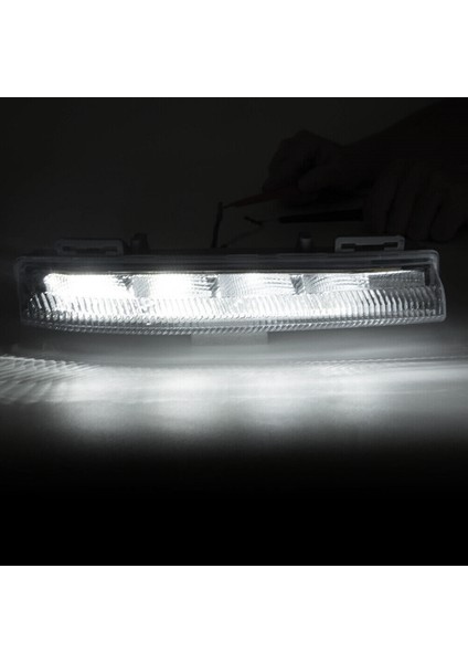 Sol Yan Ön Drl Gündüz Farları Sis Işık Lambası Mercedes-Benz Için W204 W212 C250 C280 C350 E350 2007-2014 (Yurt Dışından) indirimleri