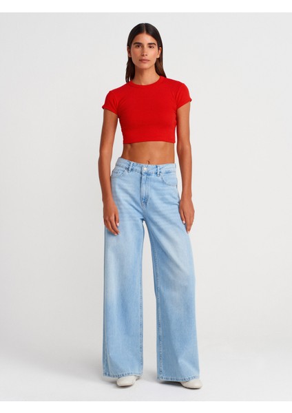 31810 Bisiklet Yaka Crop T-Shirt-Bej fırsatları