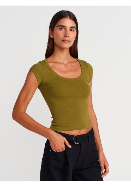 31808 Yuvarlak Yaka Fitilli T-Shirt-Beyaz