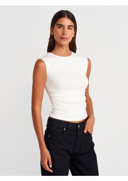 21054 Büzgülü Basic T-Shirt-Ekru