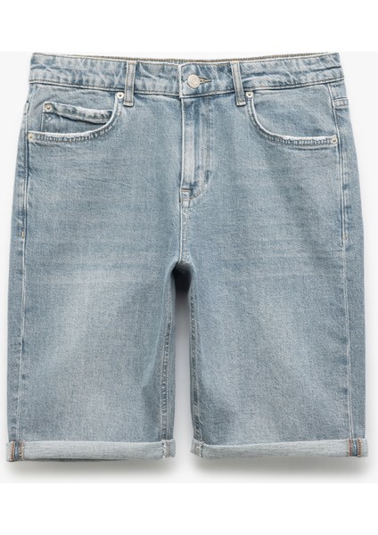 Düğmeli Pamuklu Katlamalı Paça Slim Fit Denim Şort