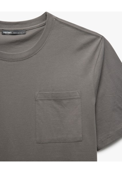 Bisiklet Yaka Cepli Regular Fit Pamuklu Kısa Kollu Erkek Basic Tişört