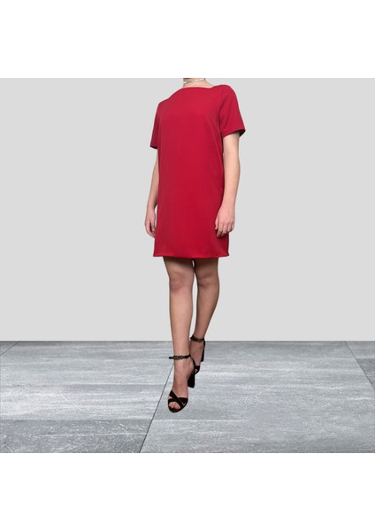 Kırmızı Kare Yaka Klasik Kısa Kollu Spor-Şık Mini Elbise fırsatları