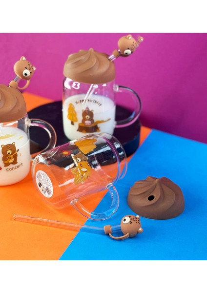 Sevimli Ayı Figürlü Silikon Kapaklı Pipetli Cam Kupa modelleri