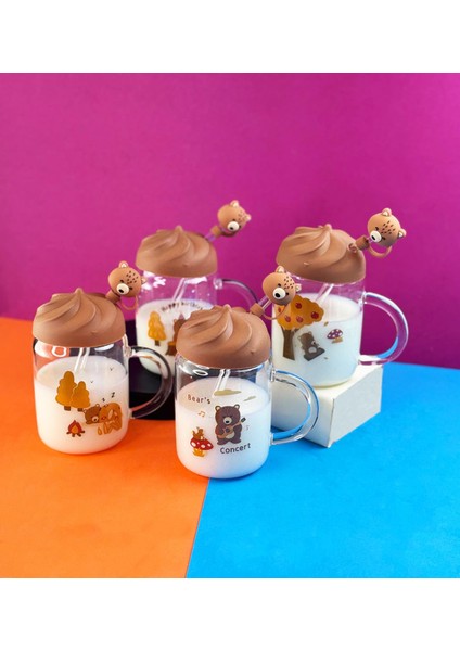 Sevimli Ayı Figürlü Silikon Kapaklı Pipetli Cam Kupa fırsatları