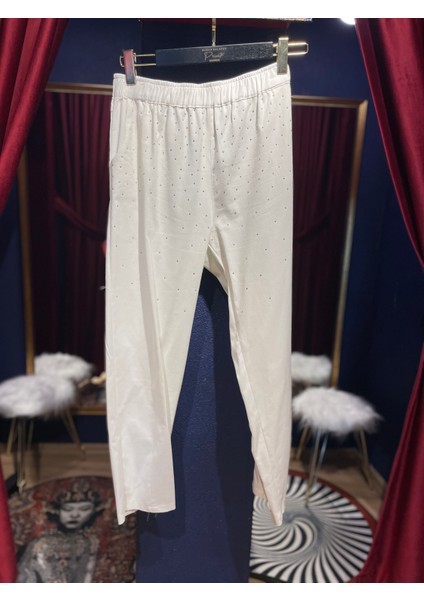 Taşlı Pantolon