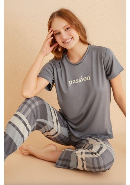 Kadın Kısa Kol Gri Pijama Takımı 50107-252