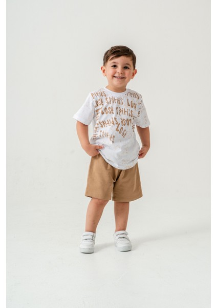 Erkek Çocuk Harf Alt Üst Yazlık T-Shirt Şort Ikili Takım Beyaz fırsatları