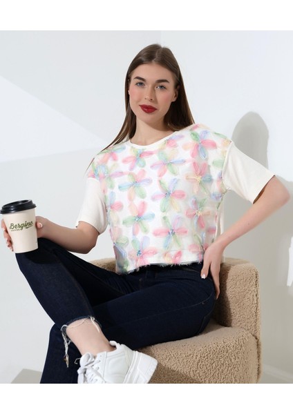 Çiçek Tül Detaylı Nakışlı Bluz T-Shirt fiyatları