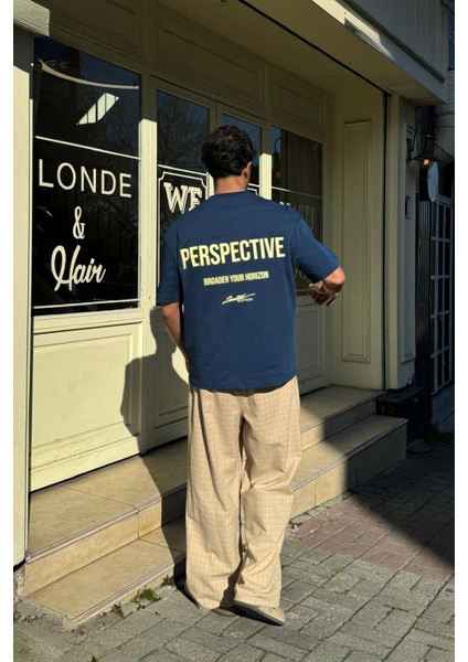 Perspective Sırt Baskı Detay Lacivert Tişört