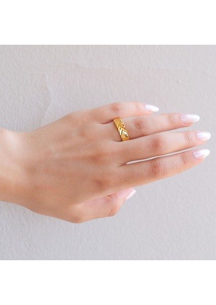 Çelik Yüzük Kadın Altın Kaplama Arpa Model YZK-460 fiyatları