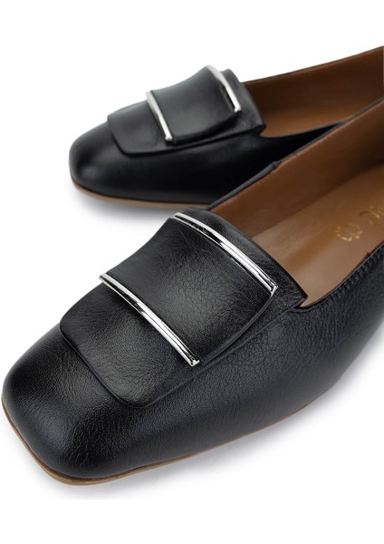 Kadın Siyah Deri Loafer Ayakkabı 1063 116-104 Bn Ayk Y25 Sıyah Dr modelleri