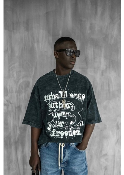 Erkek Yıkamalı Işlemeli Oversize Baskılı Premium T-Shirt Siyah