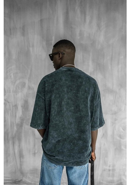 Erkek Yıkamalı Işlemeli Oversize Baskılı Premium T-Shirt Siyah indirimleri