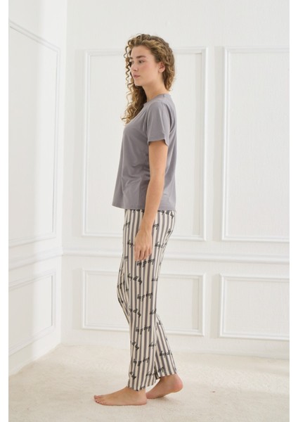 Kadın Pijama Takımı Kısa Kol Sıfır Yaka