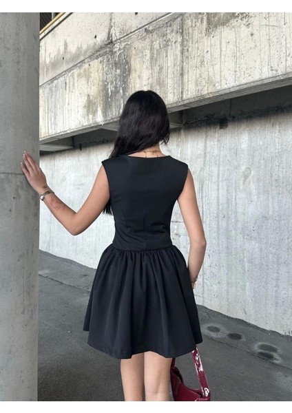 Kolsuz Mini Elbise- Siyah