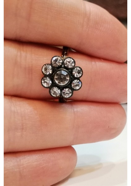 Elmas Montür Küçük Çiçek Yüzük fırsatları
