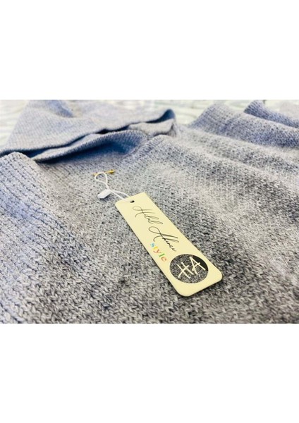 Kız Çocuk Kapüşonlu Triko Sweatshirt Asimetrik Kesim Kot Etek 2'li Takım