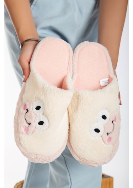 Kadın Kurbağa Figürlü Sessiz Taban Peluş Ev Terliği