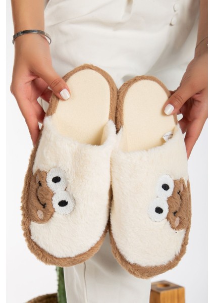 Kadın Kurbağa Figürlü Sessiz Taban Peluş Ev Terliği