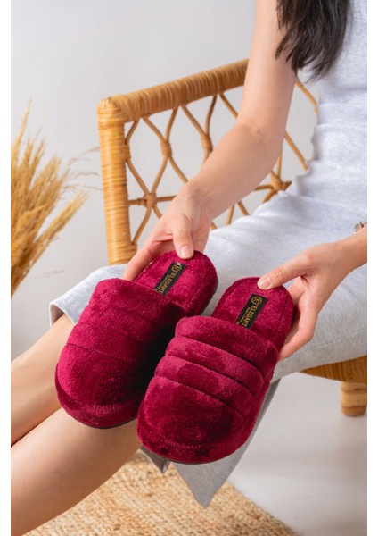 Sessiz Taban Kadın Terlik Kapalı Ev Terliği