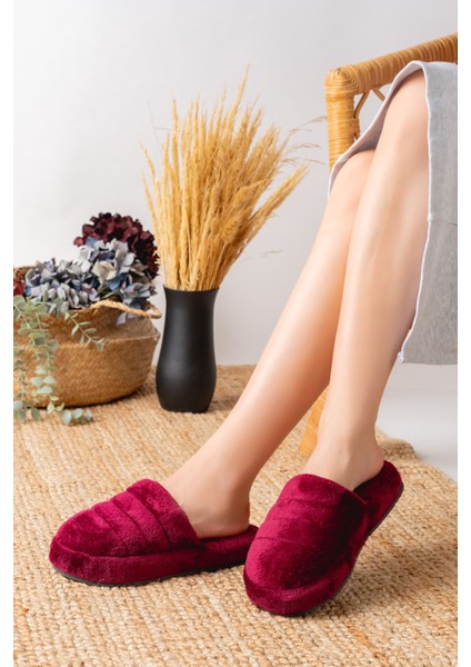 Sessiz Taban Kadın Terlik Kapalı Ev Terliği fiyatları