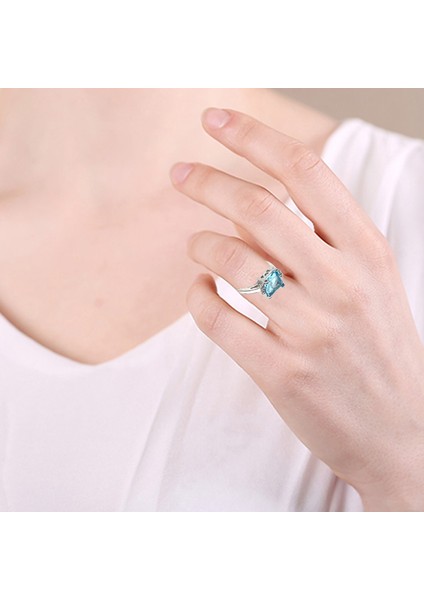 Kadınlar Için 10 Açık Mavi Kristal Yakın Yüzükler Safir Takı Taş Avrupa ve Amerikan Moda Stil (Yurt Dışından) fiyatları