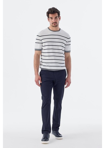 Beyaz Lacivert Slim Fit Bisiklet Yaka Çizgili Triko T-Shirt fiyatları