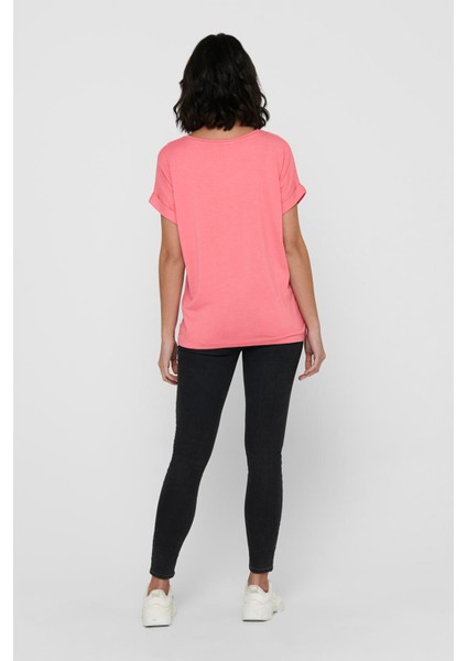 Regular Fit Bisiklet Yaka Onlmoster T Shirt Bayan T SHİRT 15106662 fırsatları