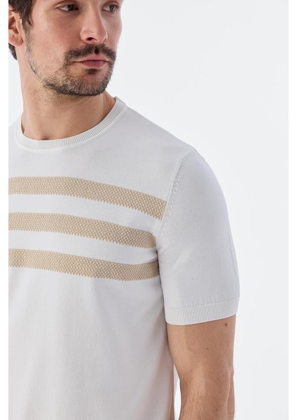 Beyaz Slim Fit Bisiklet Yaka Desenli Triko T-Shirt modelleri