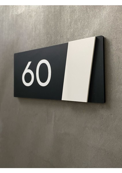 Siyah Mat Side Serisi Beyaz Detaylı Pleksi Kapı Numarası fiyatları