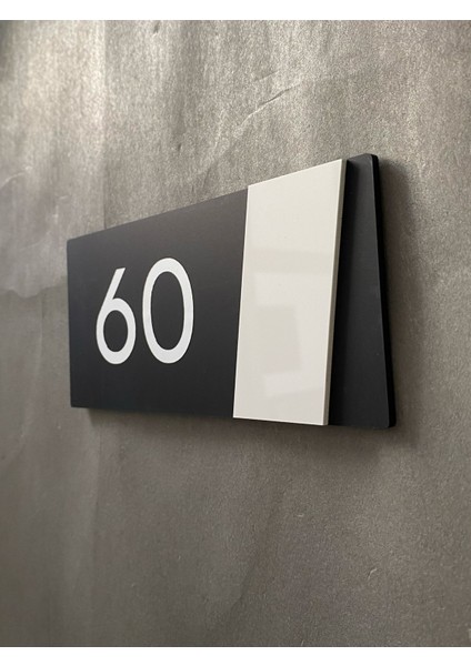 Siyah Mat Side Serisi Beyaz Detaylı Pleksi Kapı Numarası fırsatları