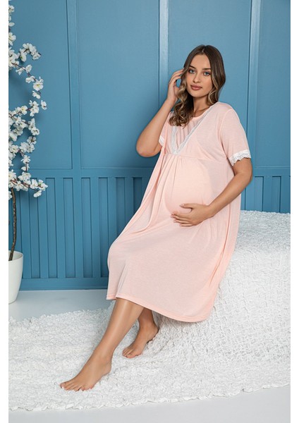 Hamile Pembe Önden Bölmeli Dantelli Emzirme Özellikli Hamile Geceliği KRY08