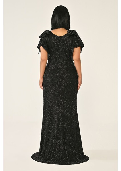 V Yaka Omuz Aksesuarlı Boncuklu Kumaş Uzun Abiye Elbise Alfa Beta modelleri