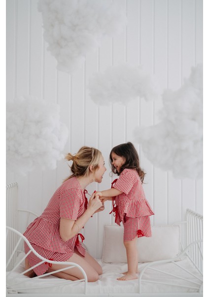 Check Kırmızı Ekoseli ve Fiyonklu Kız Çocuk Şort Pijama Altı